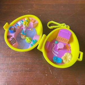 Polly pocket yellow egg keychain
